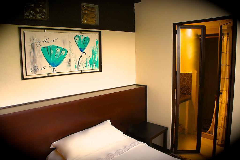 Aztic Hotel And Executive Suites Meksyk Pokój zdjęcie